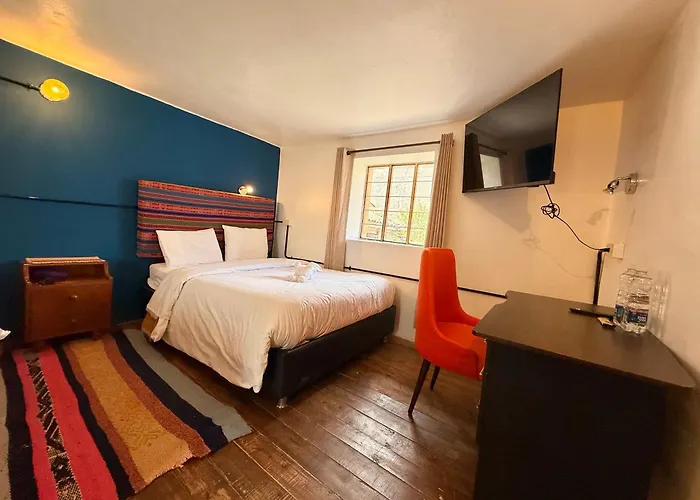Hotel Anido House