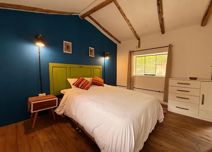 Anido House Hotel *
